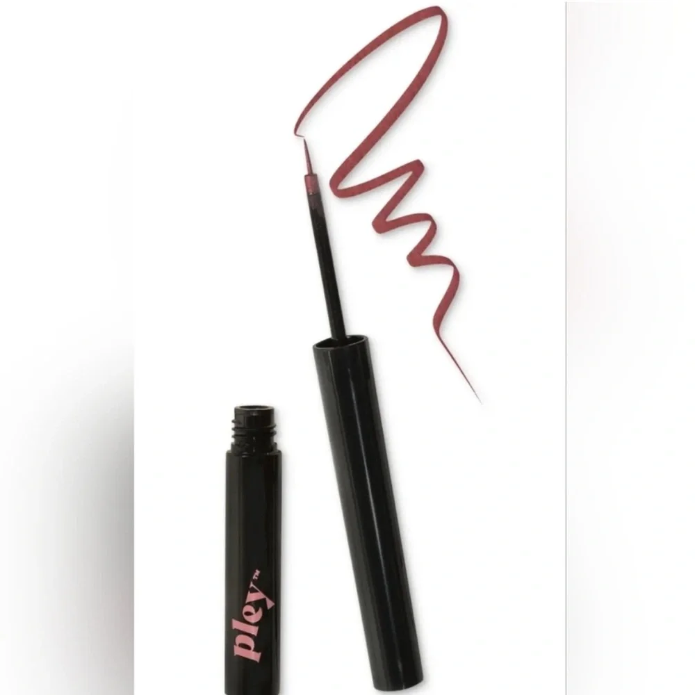 PLEY BEAUTY-LIQUID ASSET- FOOLPROOF LIQUID EYELINER-WINE NOT-